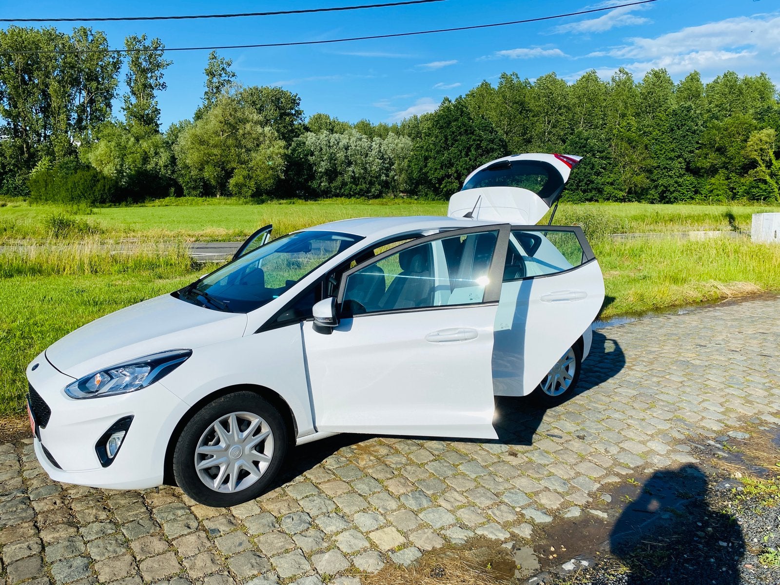 Ford fista, Auto's, Voorwielaandrijving, Stof, USB, 0 kg