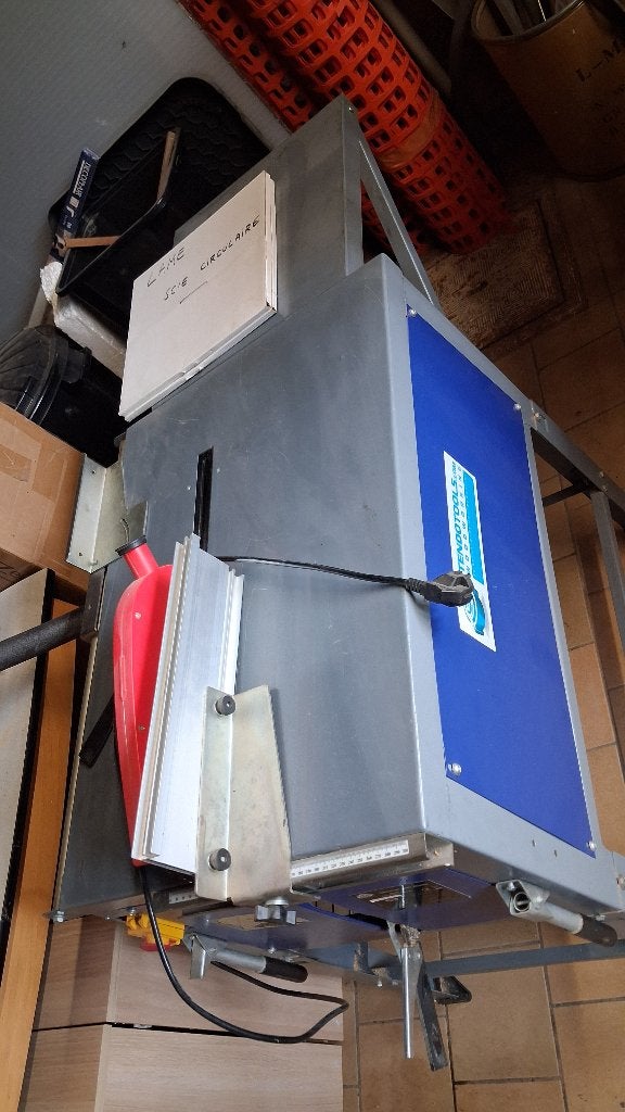 Scie circulaire sur table., 1200 watts ou plus, 70 mm ou plus, Comme neuf, Enlèvement