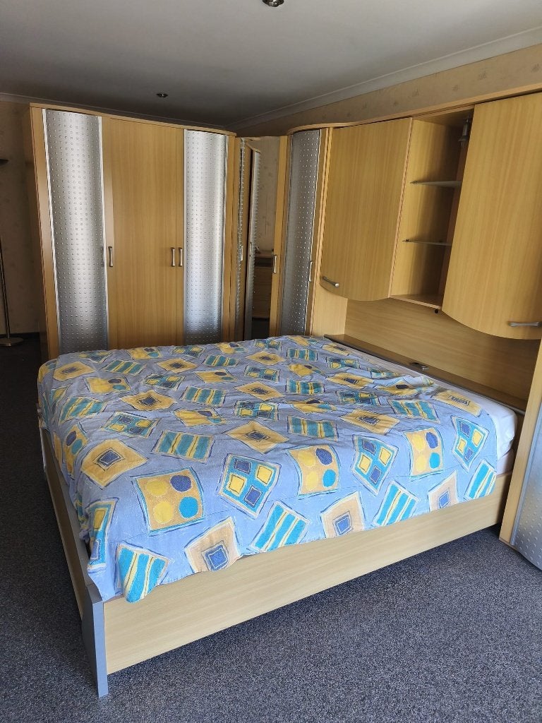 slaapkamer, Huis en Inrichting, Slaapkamer | Complete slaapkamers, Ophalen, Zo goed als nieuw, Tweepersoons, Eigentijds/modern, veel kasruimte, hout, 2 persoons bed