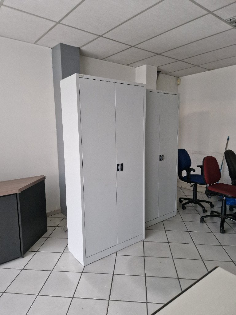 Archiefkast, Huis en Inrichting, Ophalen, Met deur(en), Zo goed als nieuw, Metaal