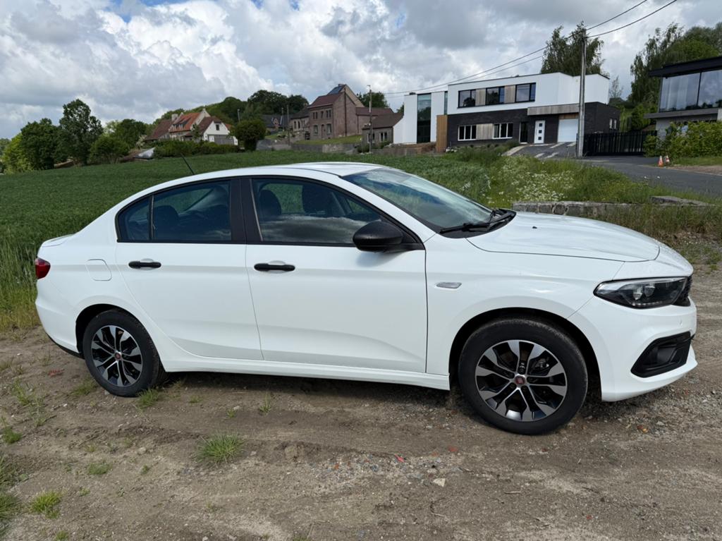 Fiat Tipo 2021 Benzine – 66.300 km, Auto's, Fiat, Particulier, Tipo, ABS, Achteruitrijcamera, Airbags, Airconditioning, Android Auto