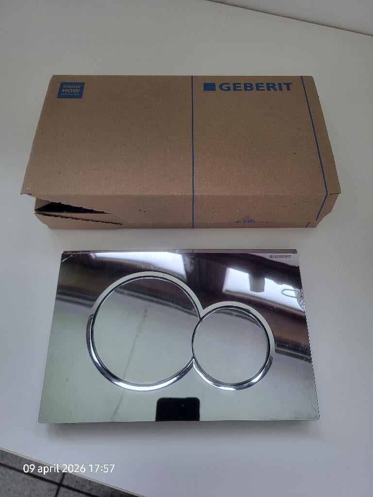 Geberit Drukplaat Sigma 01 Glans Chroom Met 2 Toetsen, Enlèvement ou Envoi, Utilisé, Chrome