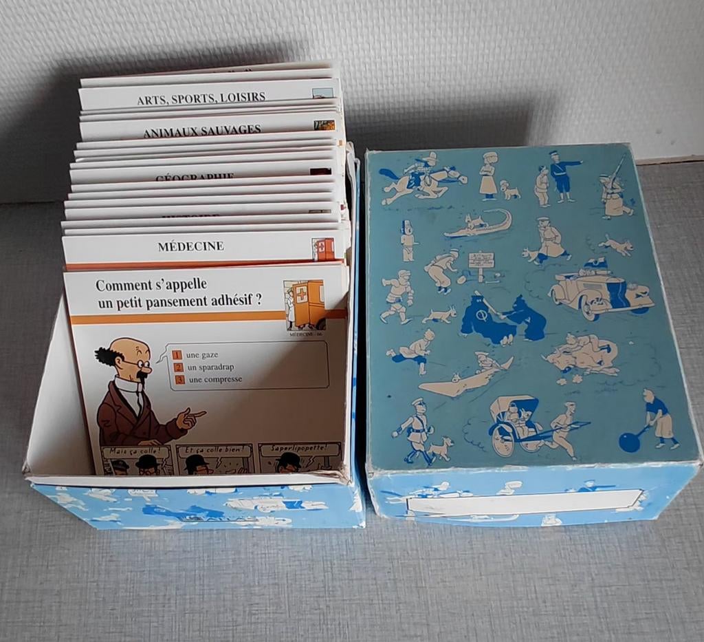 Coffret Atlas 316 Fiches Tintin éducative  Moulinsart 1991, Ophalen of Verzenden