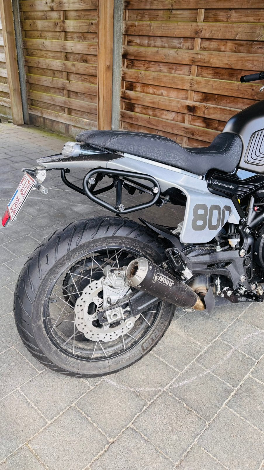 SW Motech SLC zijdragers voor Benelli Leoncino 800, Ophalen, Zo goed als nieuw
