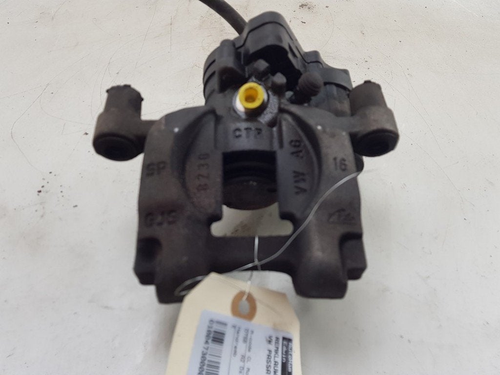 REMKLAUW LINKS ACHTER Volkswagen Passat Variant (3G5), Gebruikt, Volkswagen, Sodener Straße 9
65824  Schwalbach, DE, Continental Aftermarket & Services GmbH