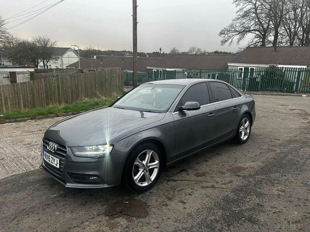 Audi A4 à vendre, Autos, Audi, Euro 5, Achat, Boîte manuelle, A4