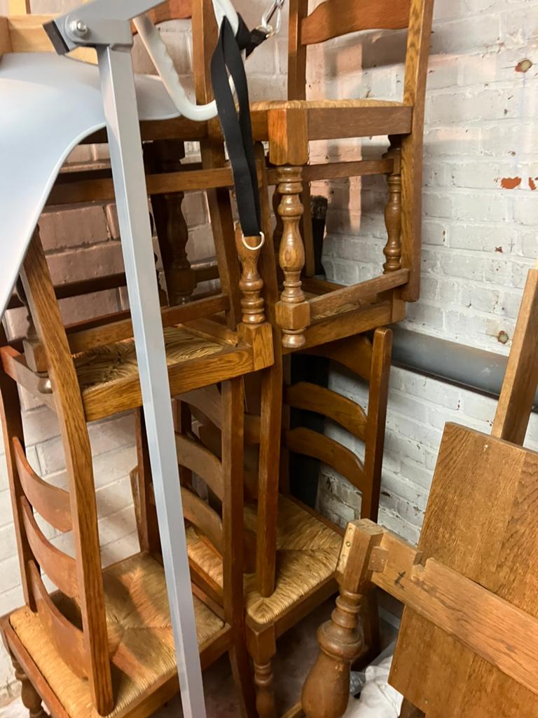 Eiken uitschuifbare tafel van 1m60 tot 2 m40 met 6 stoelen, Enlèvement, Utilisé