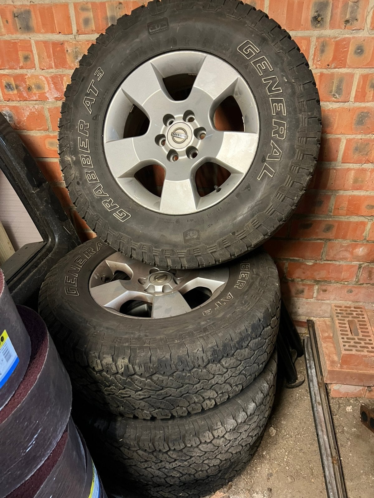 4 Velgen/ Nissan Navara, Auto-onderdelen, Ophalen, Velg(en)