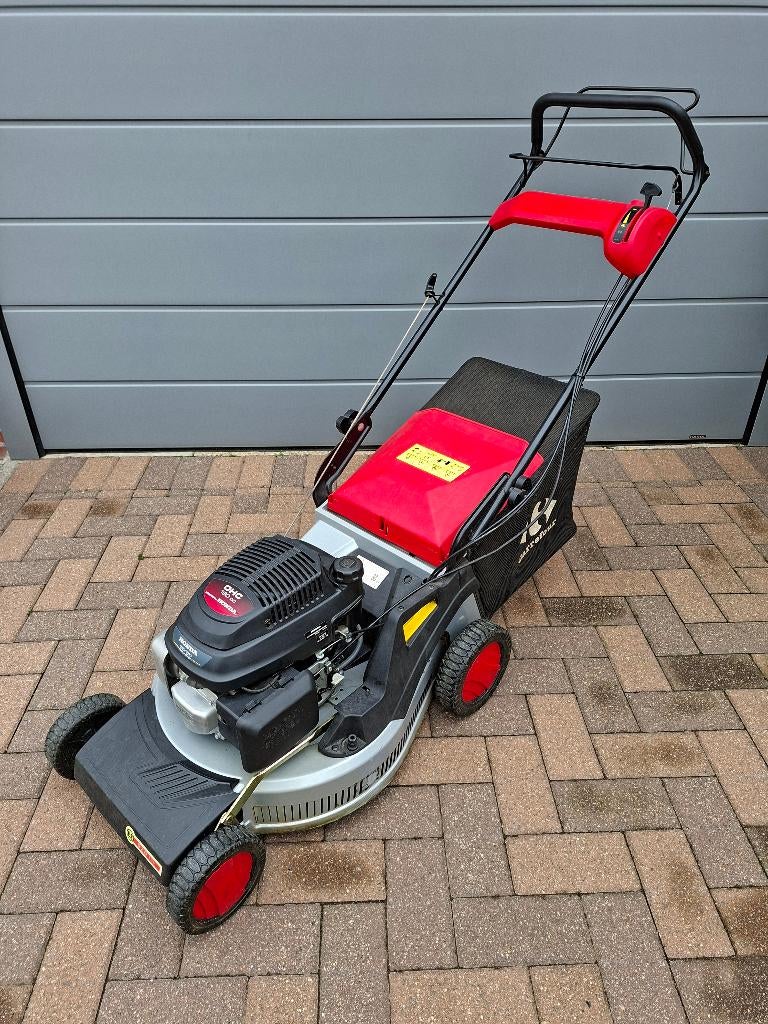 Benzinegrasmaaier met Honda motor, Tuin en Terras, Grasmaaiers, Gebruikt, Benzine-grasmaaier, 50 cm of meer, Cirkelmaaier, Opvangzak