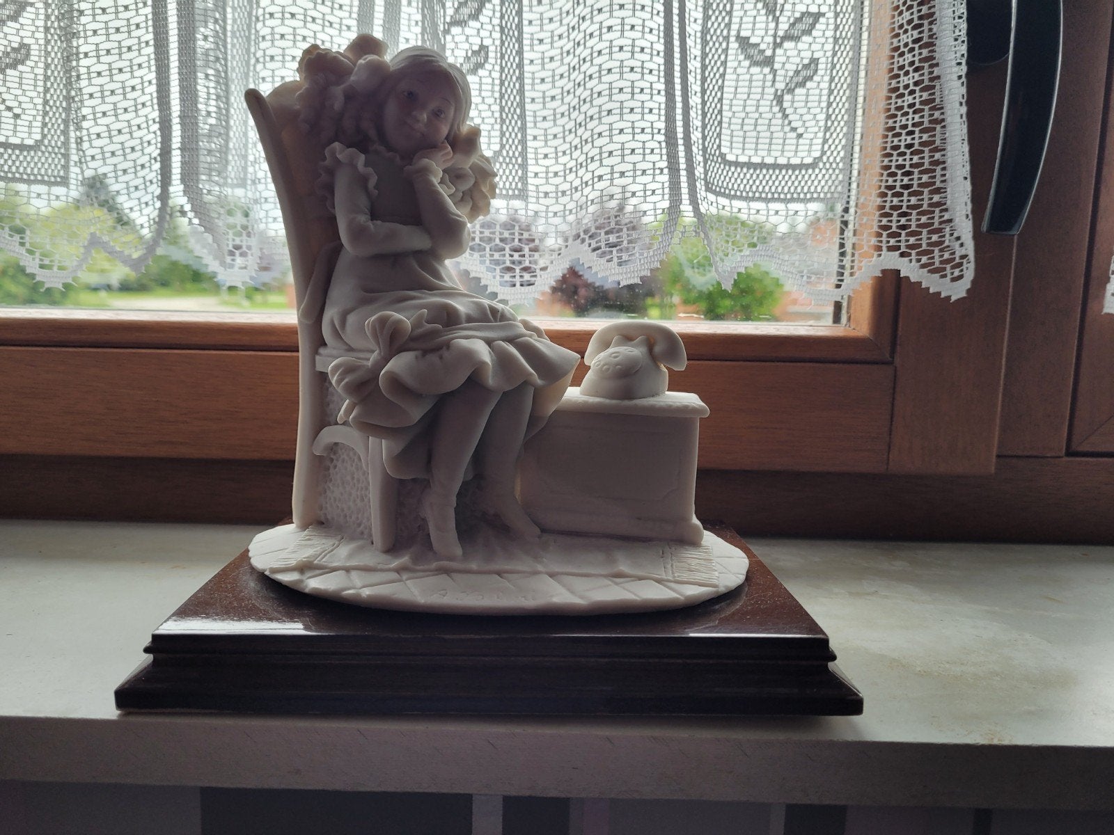 Belle statue italienne signee pars son sculpteur belcari, Antiek en Kunst, Antiek | Porselein, Ophalen
