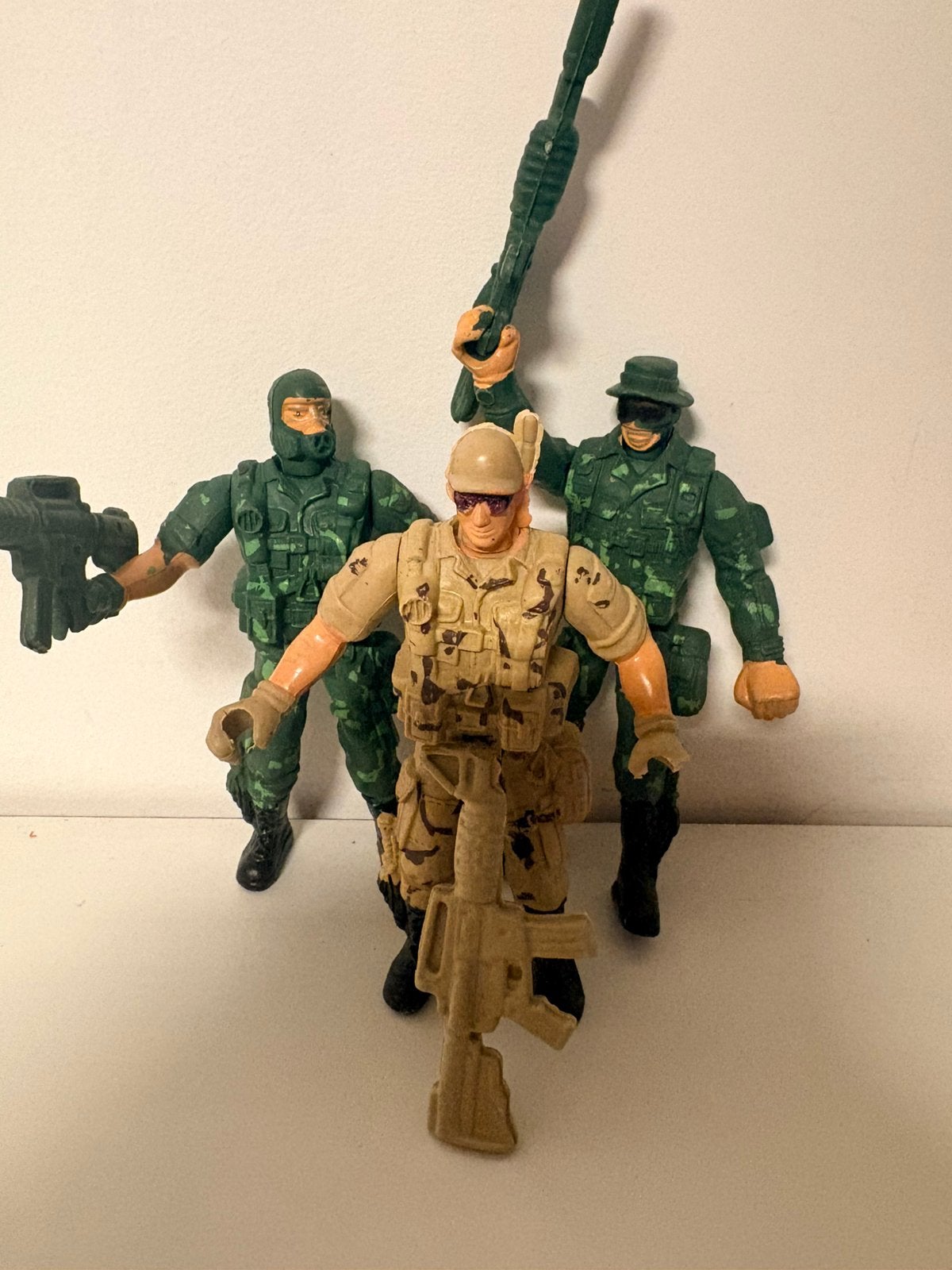Military Action Figures Set of 3 Toy Soldiers with Weapons, Kinderen en Baby's, Speelgoed | Actiefiguren, Ophalen of Verzenden