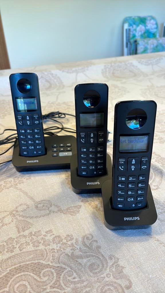 Set van 3 draadloze binnenhuis telefoons - Philips, Telecommunicatie, Ophalen, Gebruikt, 3 handsets