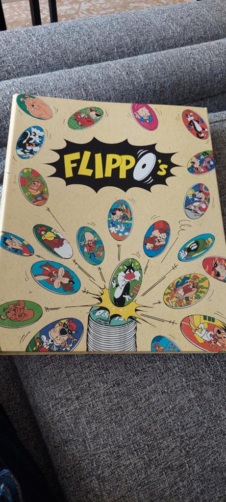 Flippo map 1 compleet en map 2, Verzamelen, Flippo's, Ophalen of Verzenden, Griezel