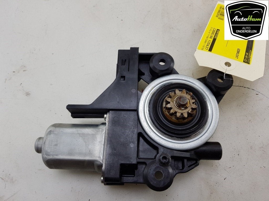MOTEUR LEVE VITRE ELECTRIQUE Volvo V70 (BW), Utilisé, Volvo