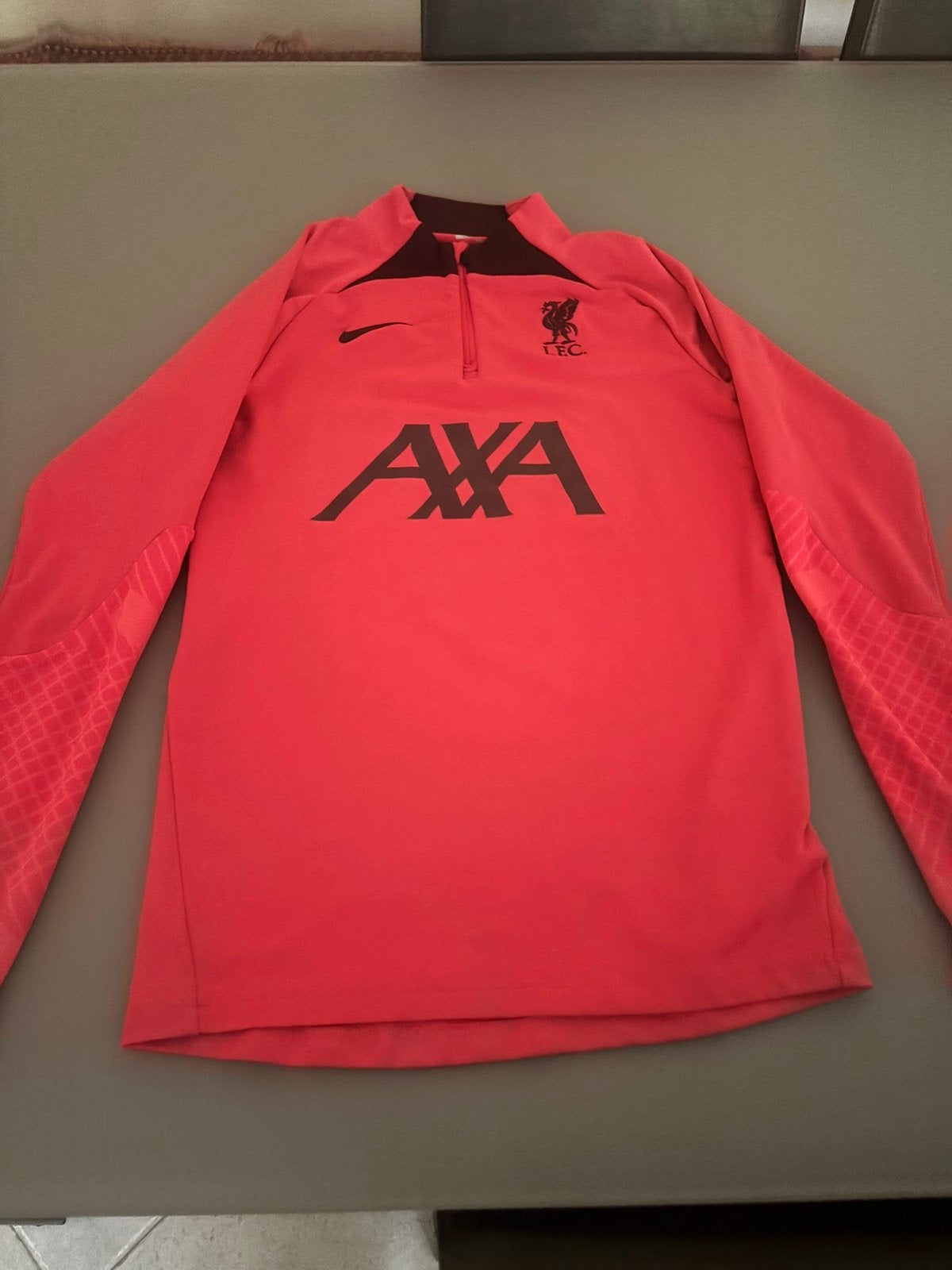 Haut de sport taille XS, Kleding | Heren, Overige Herenkleding, Ophalen, Gedragen
