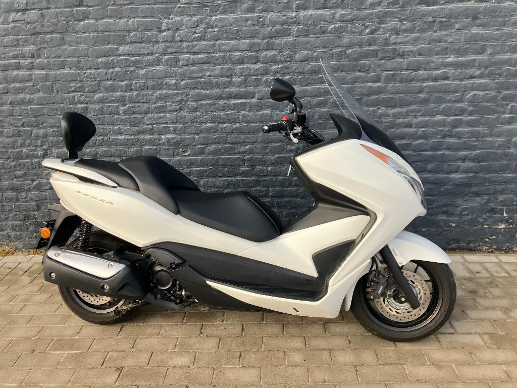 Honda forza 300 2014 8712 km met garantie, Motoren, Motoren | Honda, Bedrijf, Scooter