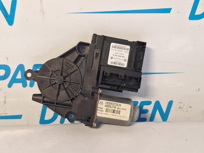 Moteur de vitre portière d'un Volkswagen Golf, Autos : Pièces & Accessoires, Volkswagen, -, 3 mois de garantie, Utilisé