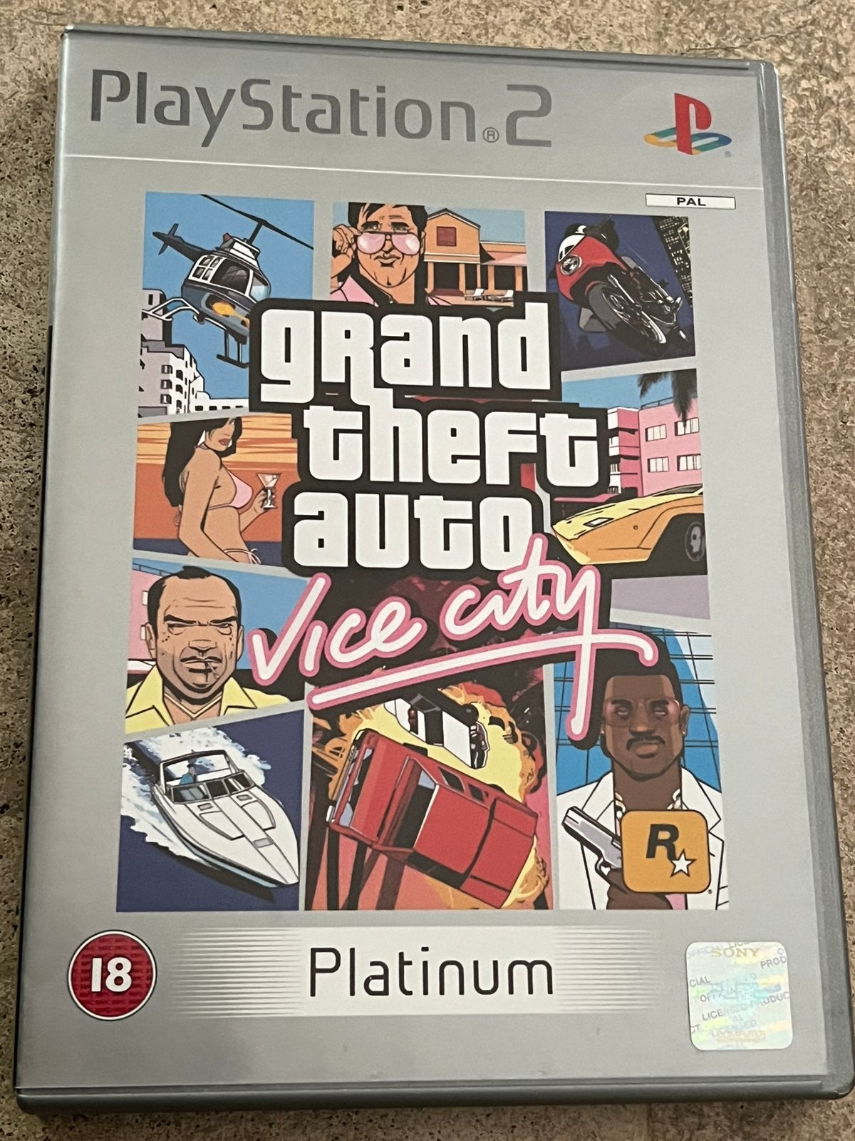 Grand Theft auto platinum spel, Games en Spelcomputers, Games | Sony PlayStation 2, Ophalen, Zo goed als nieuw