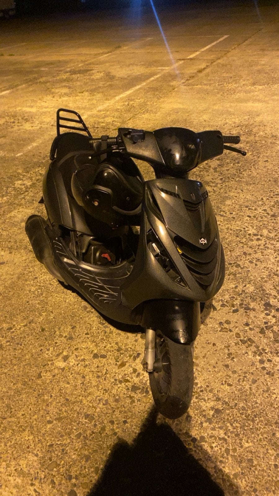 125 cc zip a klasse, Fietsen en Brommers, Scooters | Piaggio, Gebruikt, Zip, Klasse A (25 km/u), Tweetakt, Ophalen