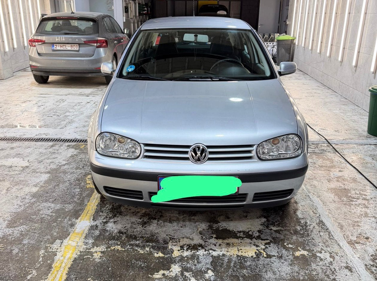Volkswagen Golf 1.4 Benzine 2002 - Keuring OK, Auto's, Volkswagen, Voorwielaandrijving, Stof, Zwart, 4 cilinders