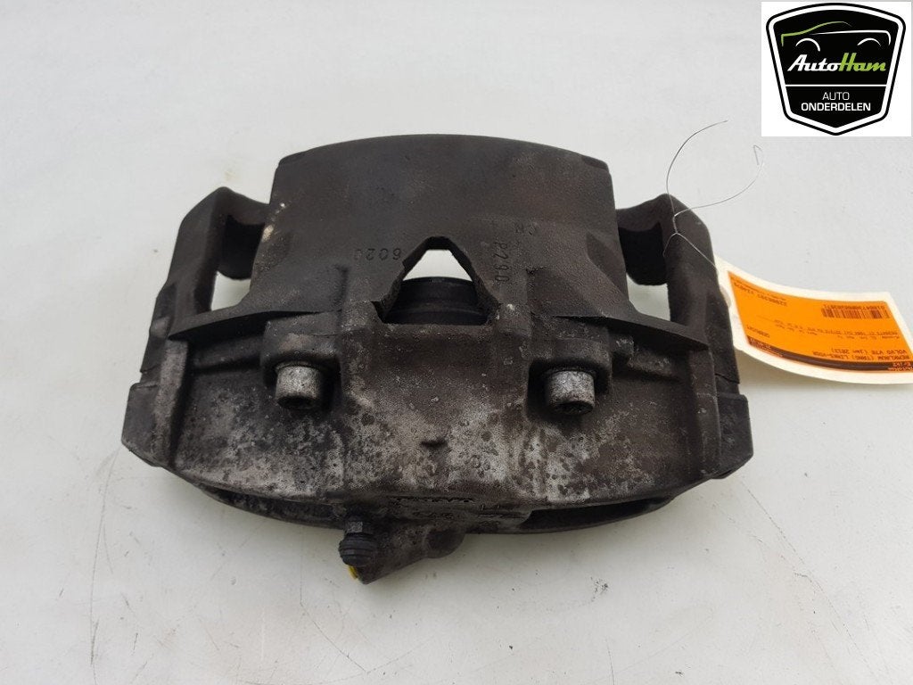 ETRIER DE FREIN AVANT GAUCHE V70 (BW) (|36000151|8603753|), Utilisé, Volvo