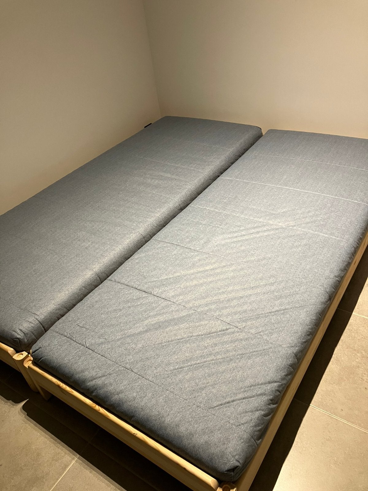 À vendre : lits empilables IKEA Utåker, Maison & Meubles, Enlèvement, Comme neuf