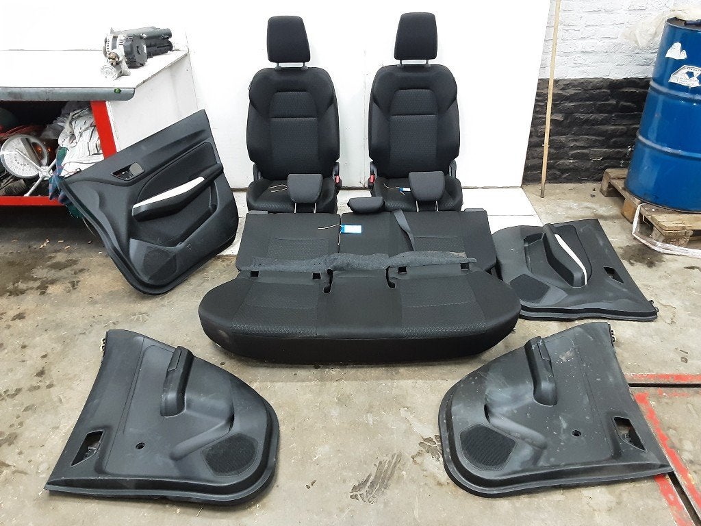 INTERIEUR COMPLET Suzuki Swift (ZC / ZD) (01-2017/-), Autos : Pièces & Accessoires, Suzuki-Allee 7
64625  Bensheim, DE, Suzuki Deutschland GmbH