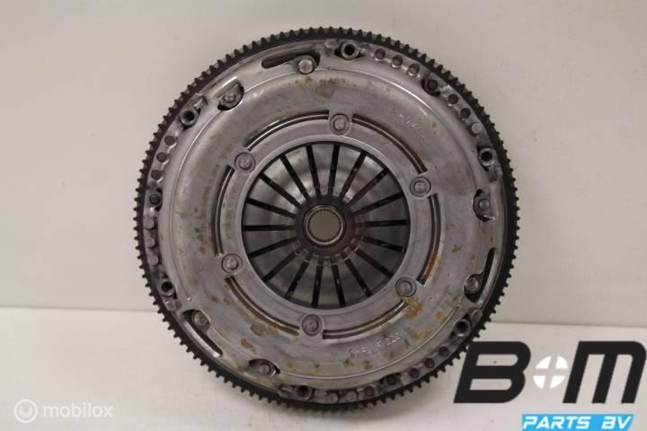 Vliegwiel met complete koppeling VW Polo 6C 04E105269G, Utilisé