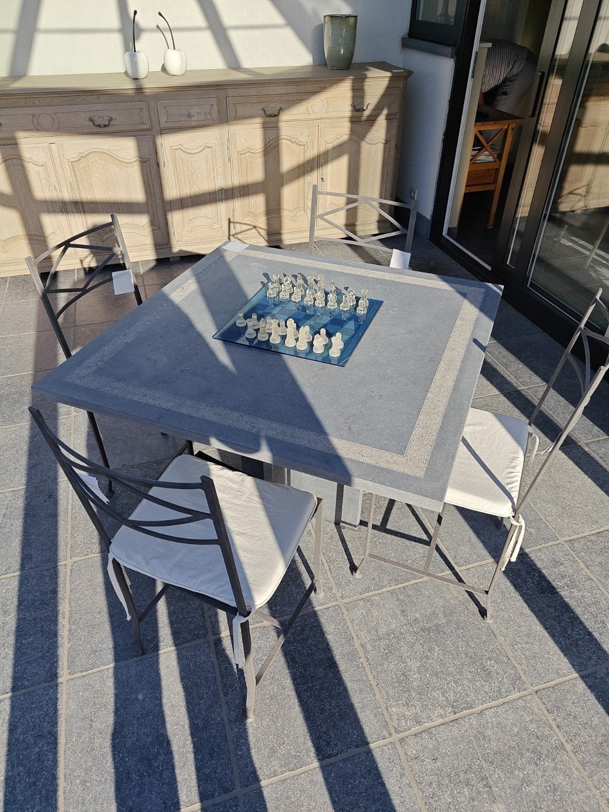tafel arduin + 4 stoelen, Ophalen