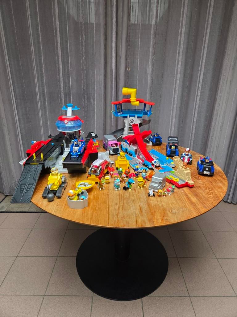 Groot Paw Patrol Lot, Ophalen