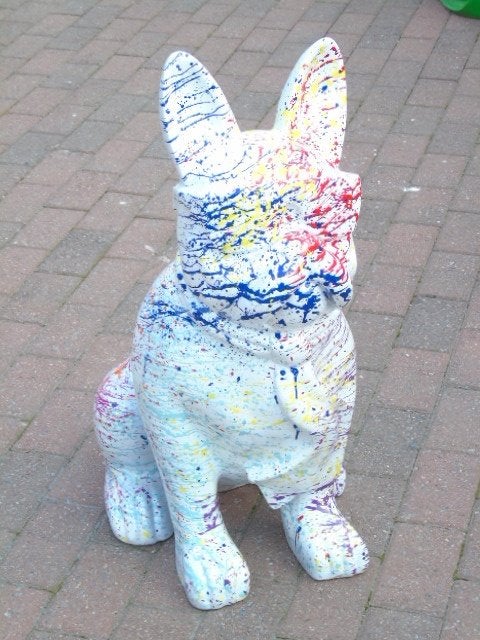statue chien assis multi couleurs , - 50 % soldé !, Enlèvement, Neuf, Synthétique, Animal