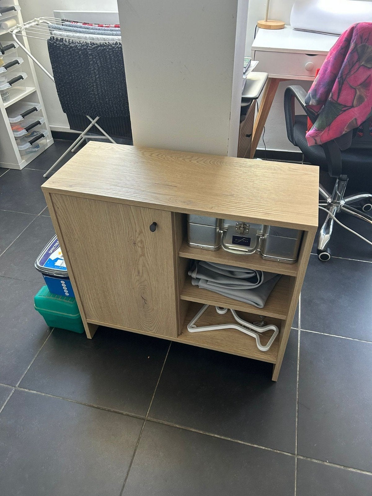Meuble de rangement, Enlèvement