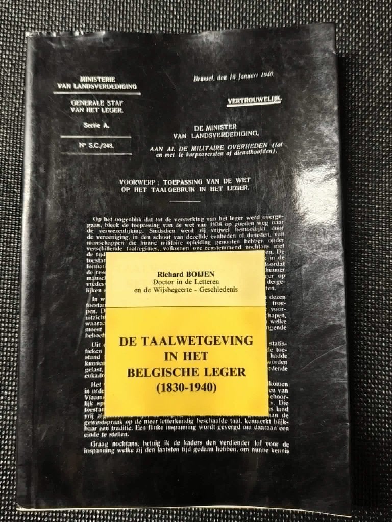 De taalwetgeving van het Belgische leger, Boeken, Oorlog en Militair, Ophalen of Verzenden, Gelezen, Algemeen