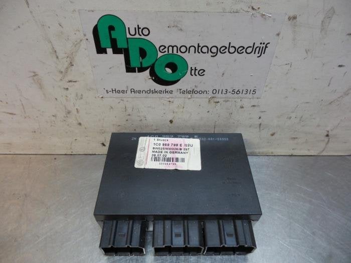 Module verrouillage central des portes d'un Seat Leon (Leon, Autos : Pièces & Accessoires, -, 3 mois de garantie, Utilisé, -