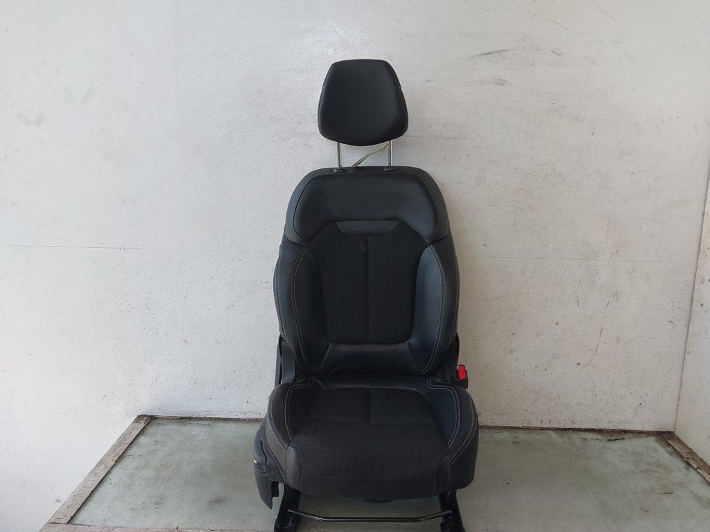 SIEGE AVANT DROIT ( PASSAGER ) Renault Kadjar (RFEH), Autos : Pièces & Accessoires, Renault, Utilisé, Peter-Huppertz-Straße 5
51063  Köln, DE