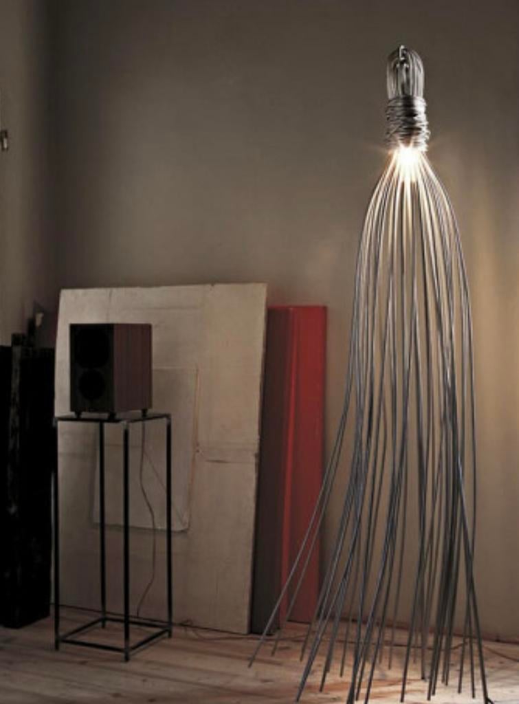 Hugo Tenzani design staanlanp, Maison & Meubles, Lampes | Lampadaires, Comme neuf, 150 à 200 cm, Métal, Enlèvement