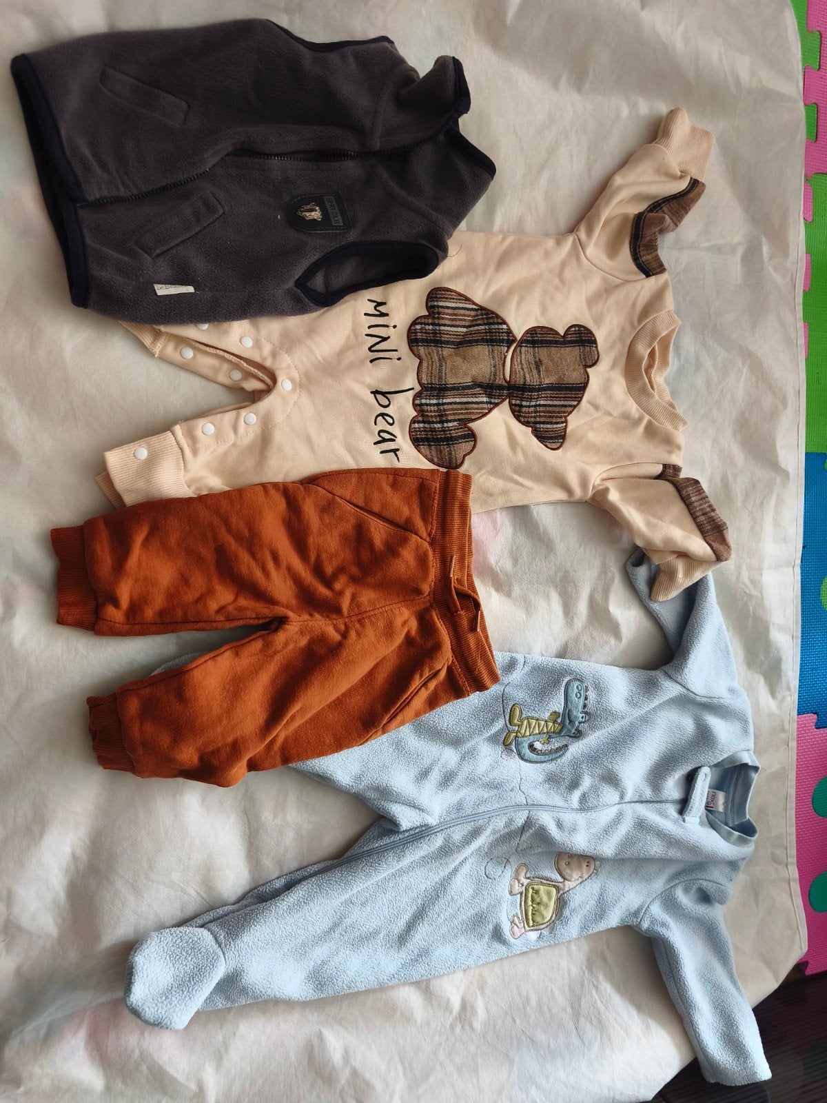 Ensemble de vêtements pour bébé mignon - 4 pièces Taille 62-, Enlèvement, Taille 62