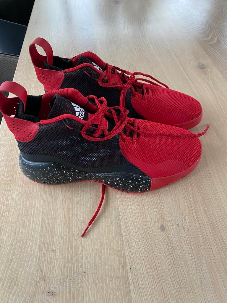Sportschoenen basketbal, Ophalen, Nieuw