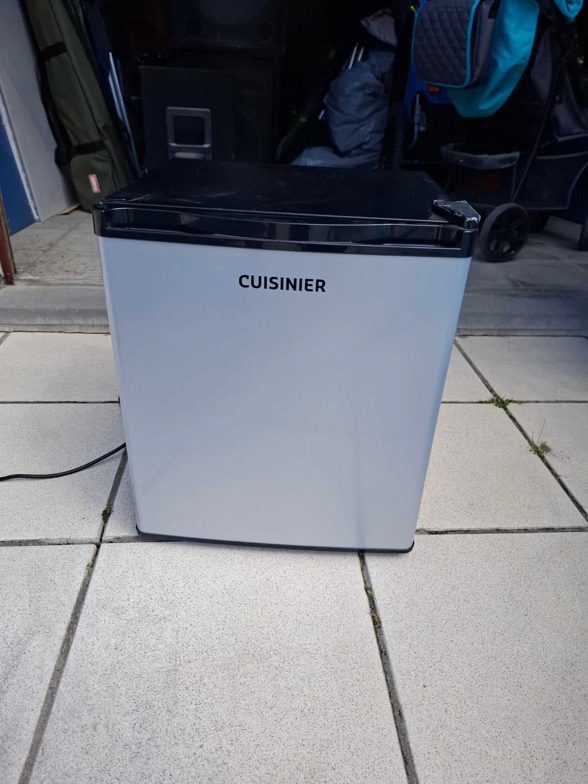 kleine frigo, Elektronische apparatuur, Ophalen, Minder dan 85 cm, Minder dan 75 liter, 45 tot 60 cm