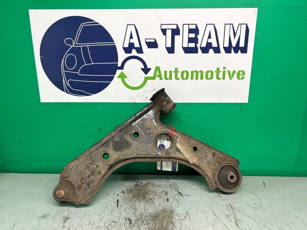 BRAS DE SUSPENSION AVANT DROIT (TRIANGLE) Opel Corsa D, Opel, Opel Automobile GmbH, Utilisé, Kontakt-opel@opel.com