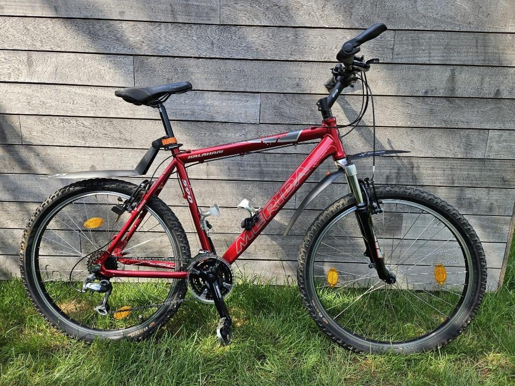 Mountainbike Merida Kalahari 590 rood, Fietsen en Brommers, Gebruikt, Vering, Velgrem, Meer dan 20 versnellingen