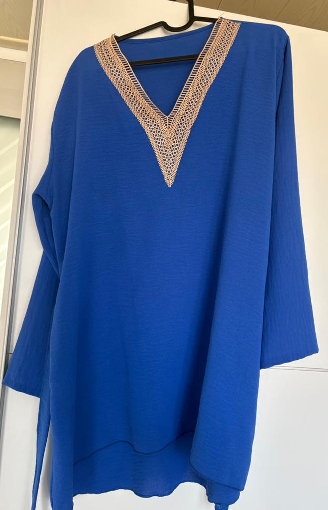 Blauwe outfit maat M/L, Kleding | Dames, Dames-kledingpakketten, Ophalen of Verzenden, Zo goed als nieuw, Maat 38/40 (M)