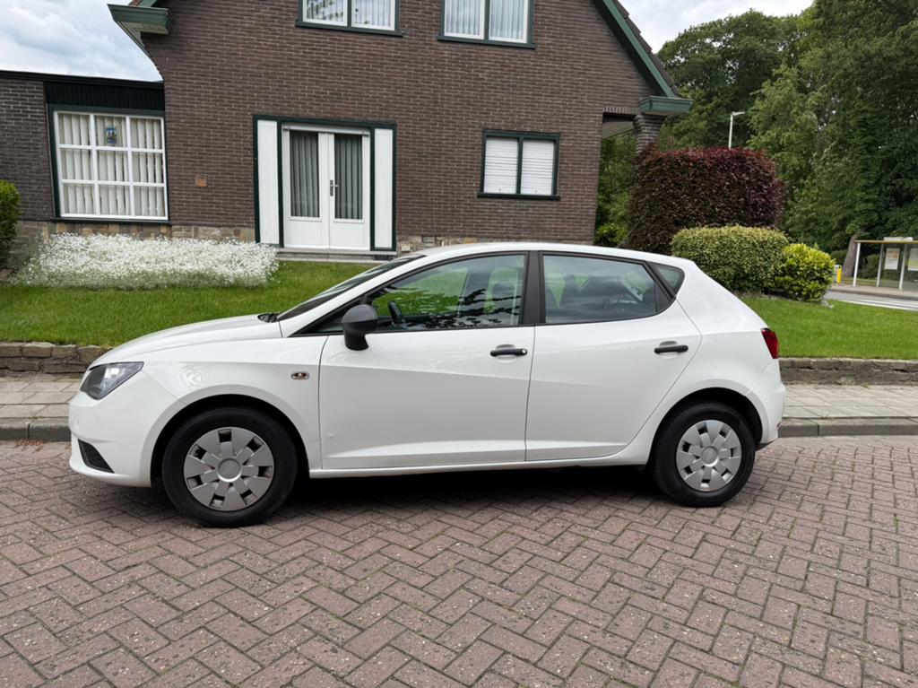 Seat Ibiza 1.2 i benzine 1ste eigenaar Airco Euro5 gekeurd, Auto's, Seat, Euro 5, Ibiza, Bedrijf, Handgeschakeld