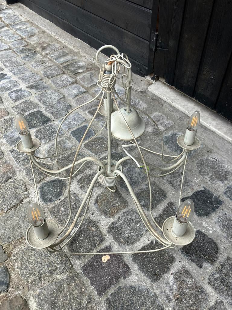 2 lusters wit perfecte staat  10€, Huis en Inrichting, Lampen | Kroonluchters, Ophalen, Zo goed als nieuw
