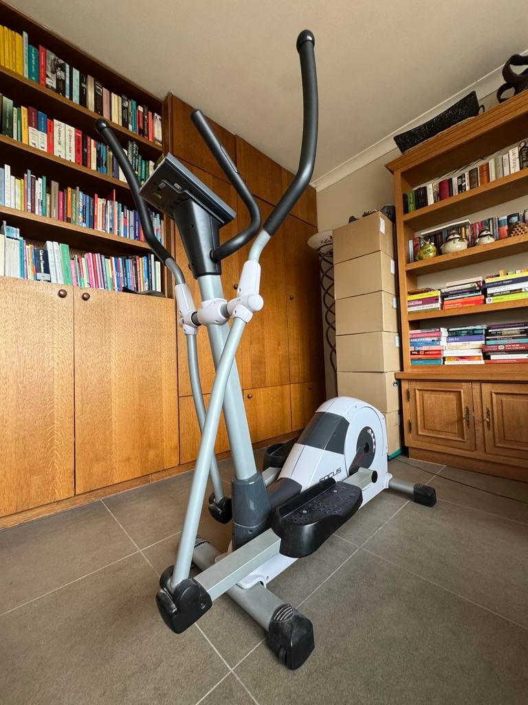 Crosstrainer Focus Fitness FOX 3, Sport en Fitness, Ophalen, Kunststof, Gebruikt, Crosstrainer