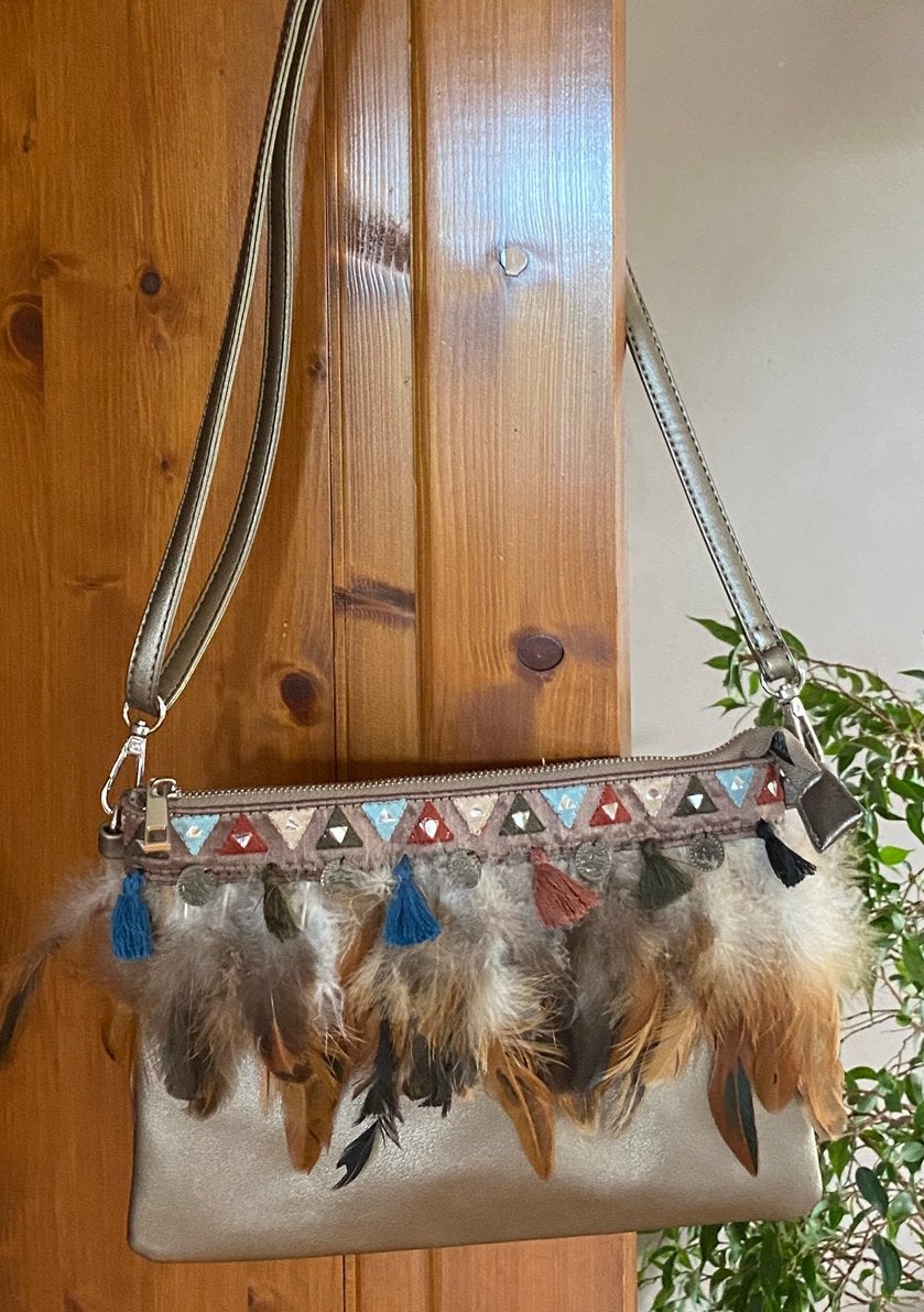 Sac à bandoulière en plumes 29 cm x 19 cm, Envoi, Utilisé, Gris, Autres marques