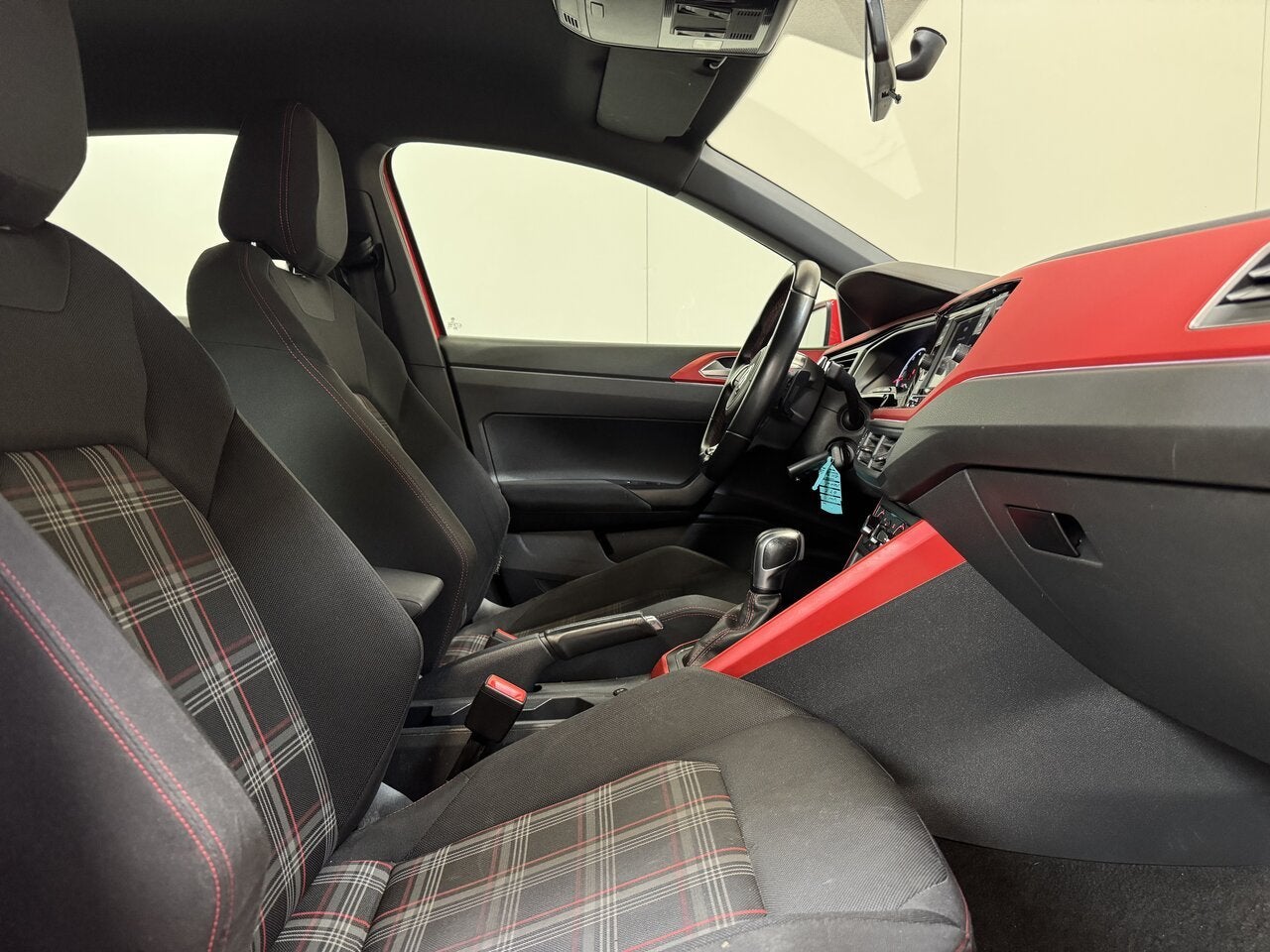 Volkswagen Polo GTI 2.0 Benzine DSG - Airco - Topstaat!, Autos, Volkswagen, Achat, 200 ch, 0 kg, 5 places