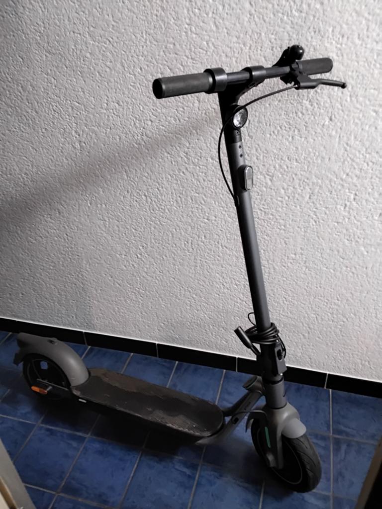 Elektrische Step bwin oxelo sd 500e, Ophalen
