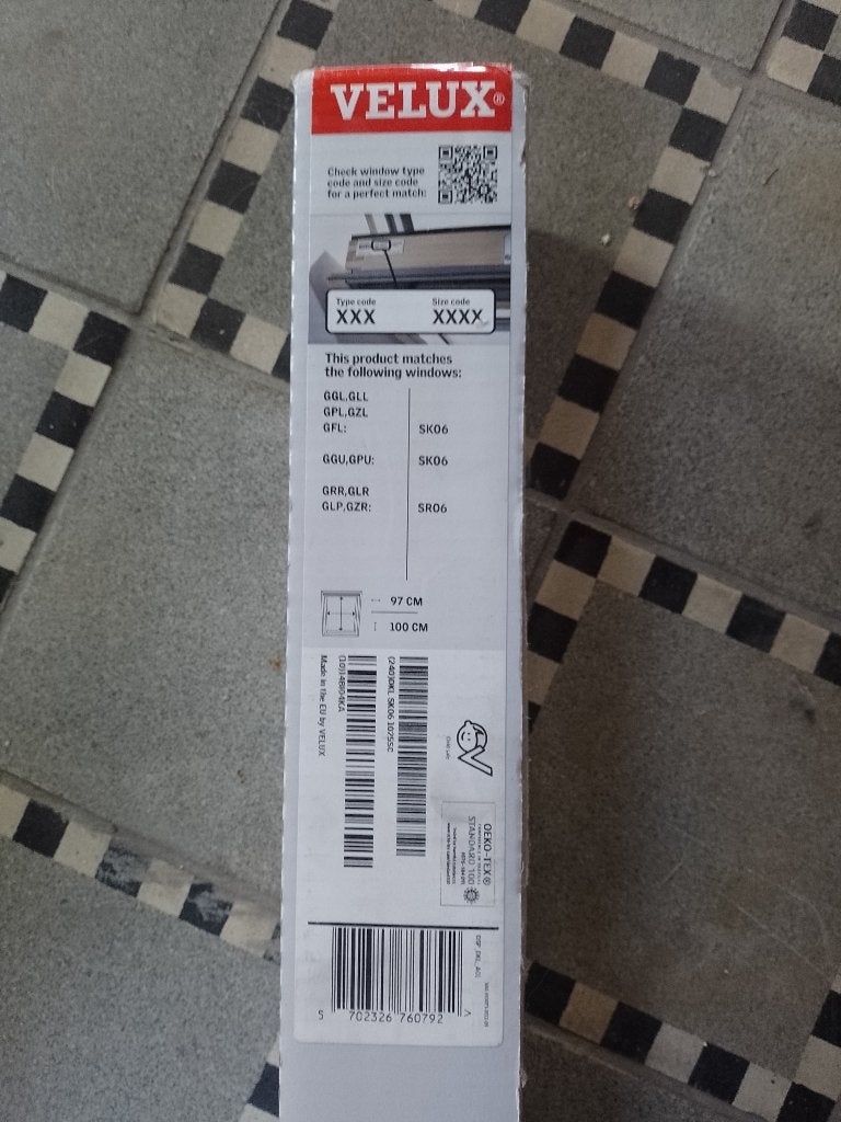 Velux verduistergordijn, Doe-het-zelf en Bouw, Ophalen, Minder dan 100 cm, 100 tot 150 cm, Zo goed als nieuw