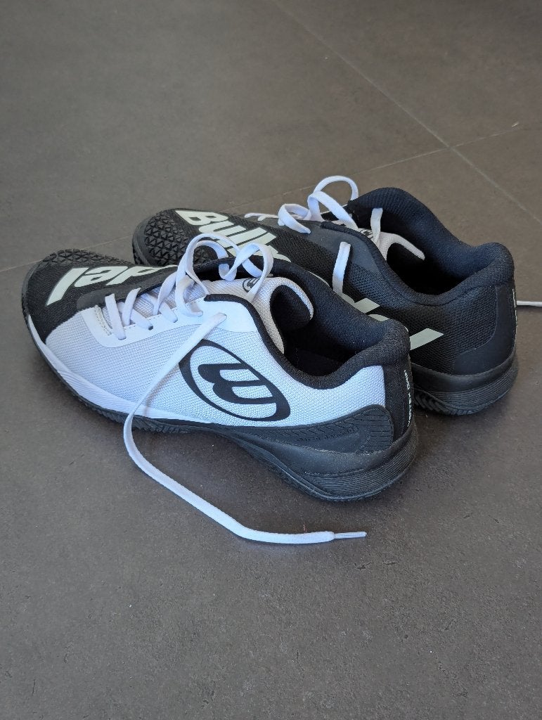 padelschoenen Bullpadel heren maat EU 43,5, Ophalen of Verzenden, Zo goed als nieuw, Padelschoenen